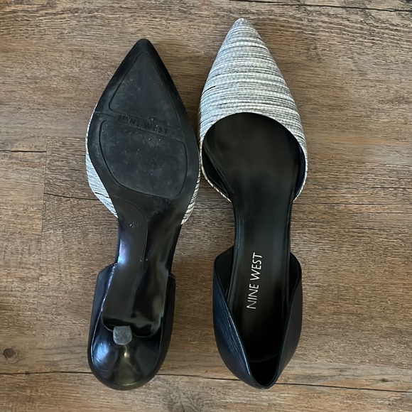 Shoe clear out. From heels to flats. - Picture 7 of 10